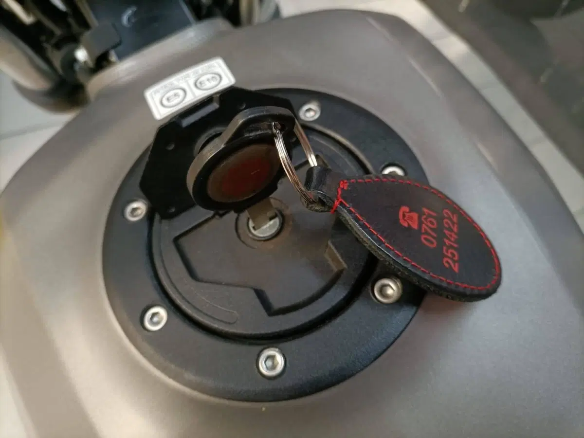 Royal Enfield Scram 411 (2022 - 24) (8)