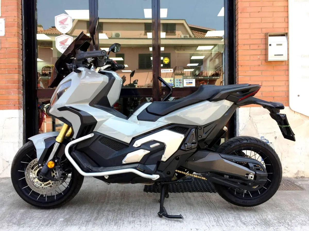 Honda X-ADV 750 DCT (2021 - 24) (5)