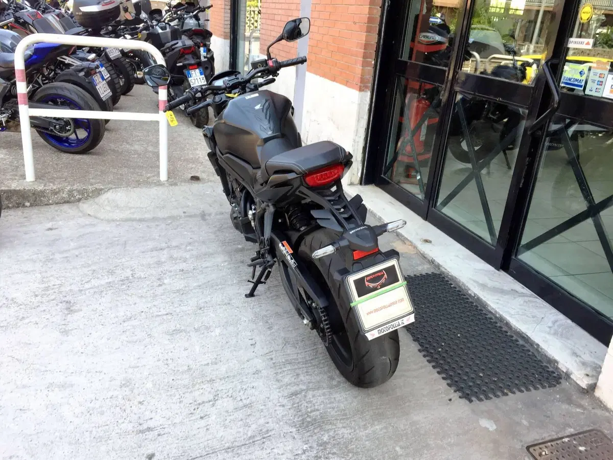 Honda CB 650 R (2021 - 23) (6)