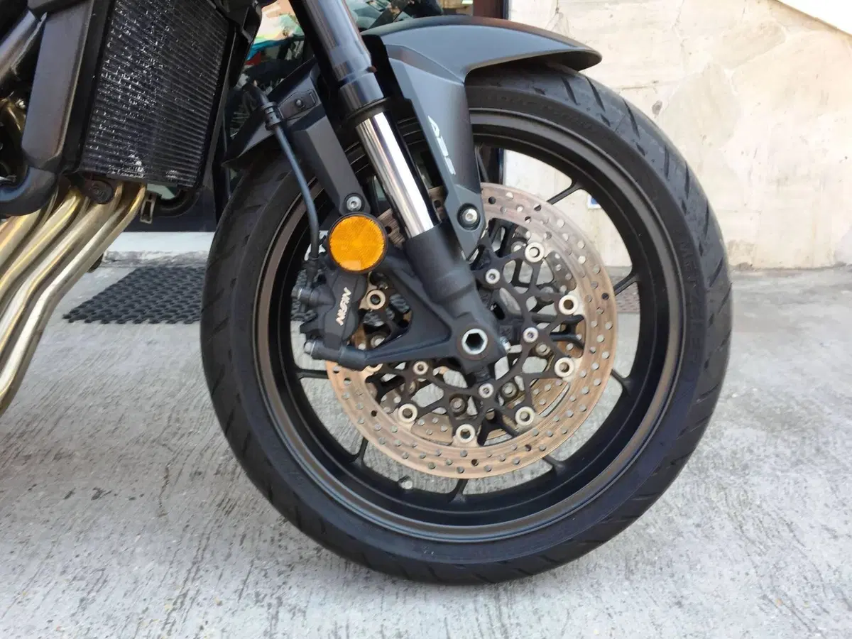 Honda CB 650 R (2021 - 23) (16)