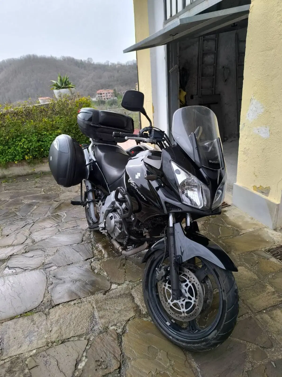 Suzuki V-Strom 650DL (2004 - 06) (2)