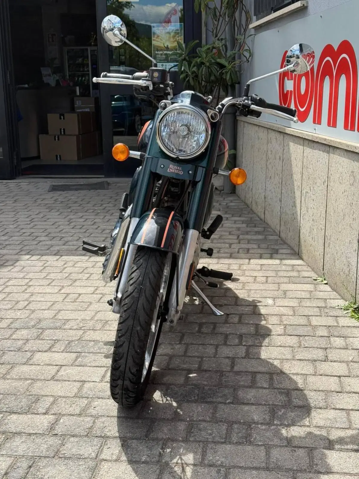 Royal Enfield Classic 350 (2021 - 26) (10)