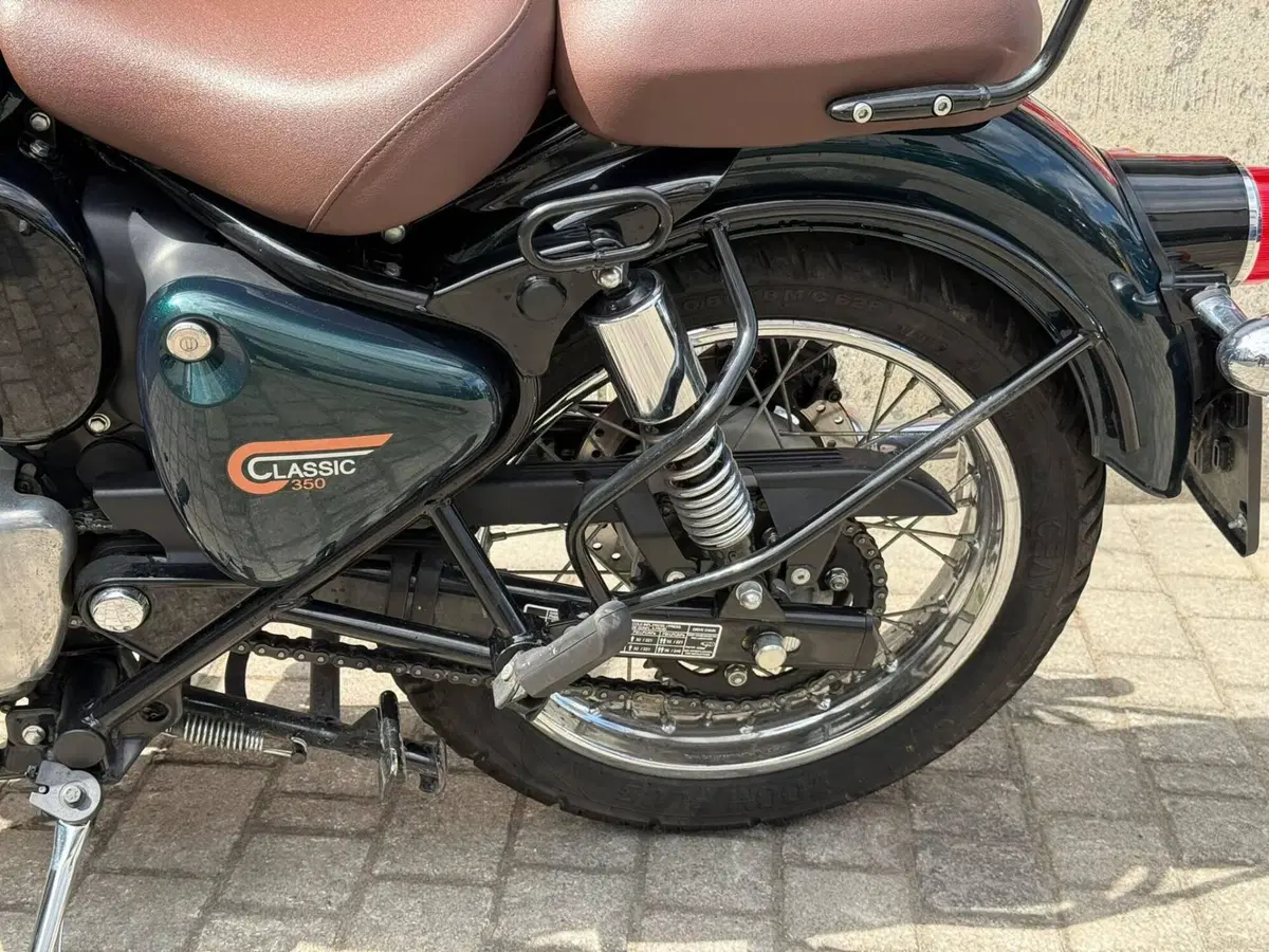 Royal Enfield Classic 350 (2021 - 26) (13)