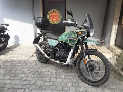 Royal Enfield Himalayan 411 (2021 - 24) usata