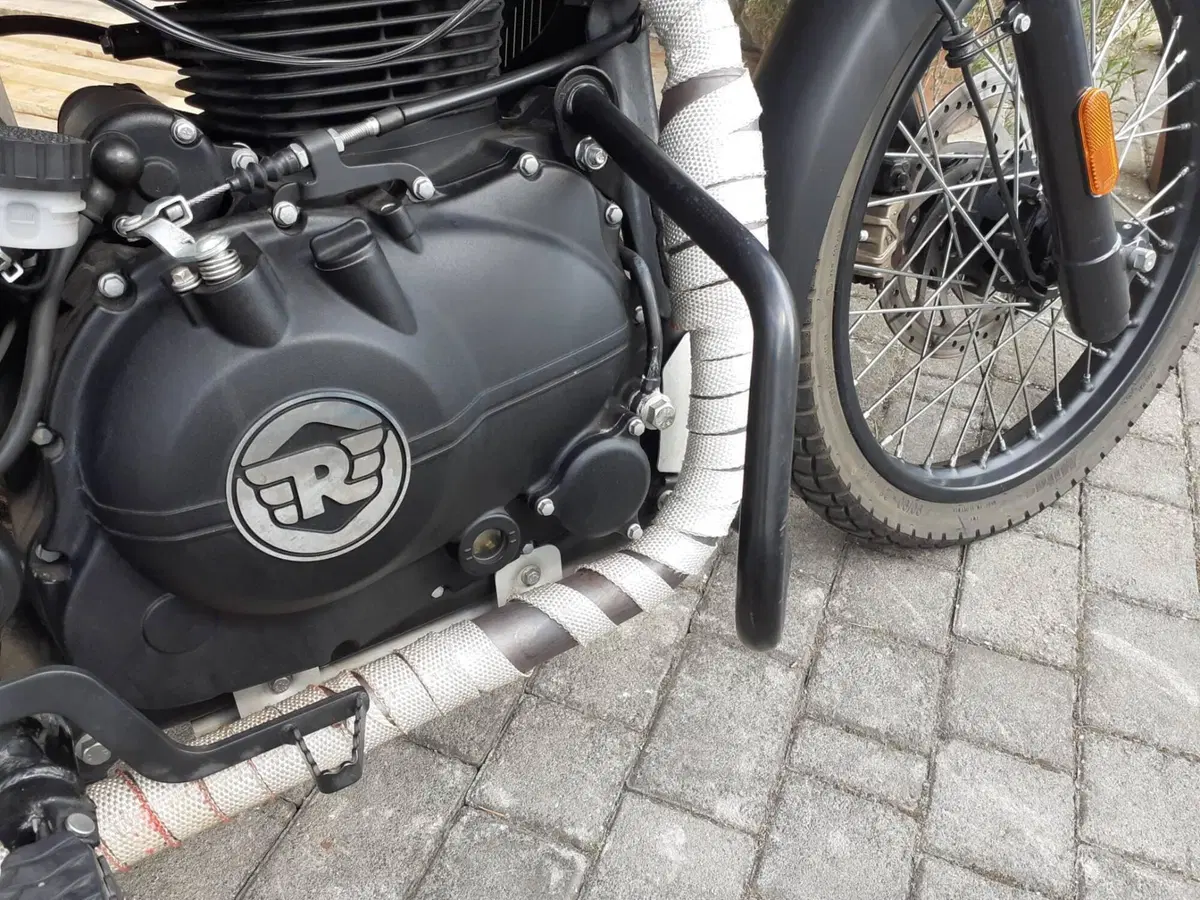 Royal Enfield Himalayan 411 (2021 - 24) (8)