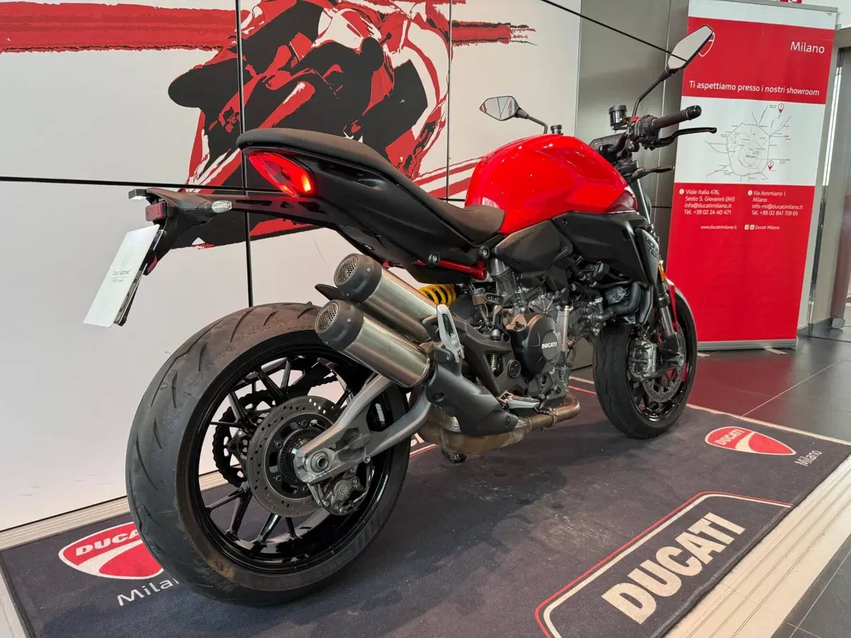 Ducati Monster 890 (2026) (7)