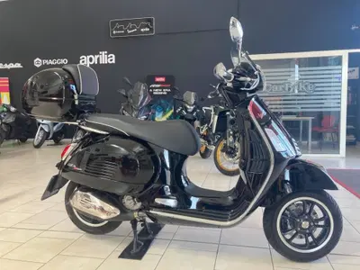 Vespa GTS 300 Super (2023 - 24) usata