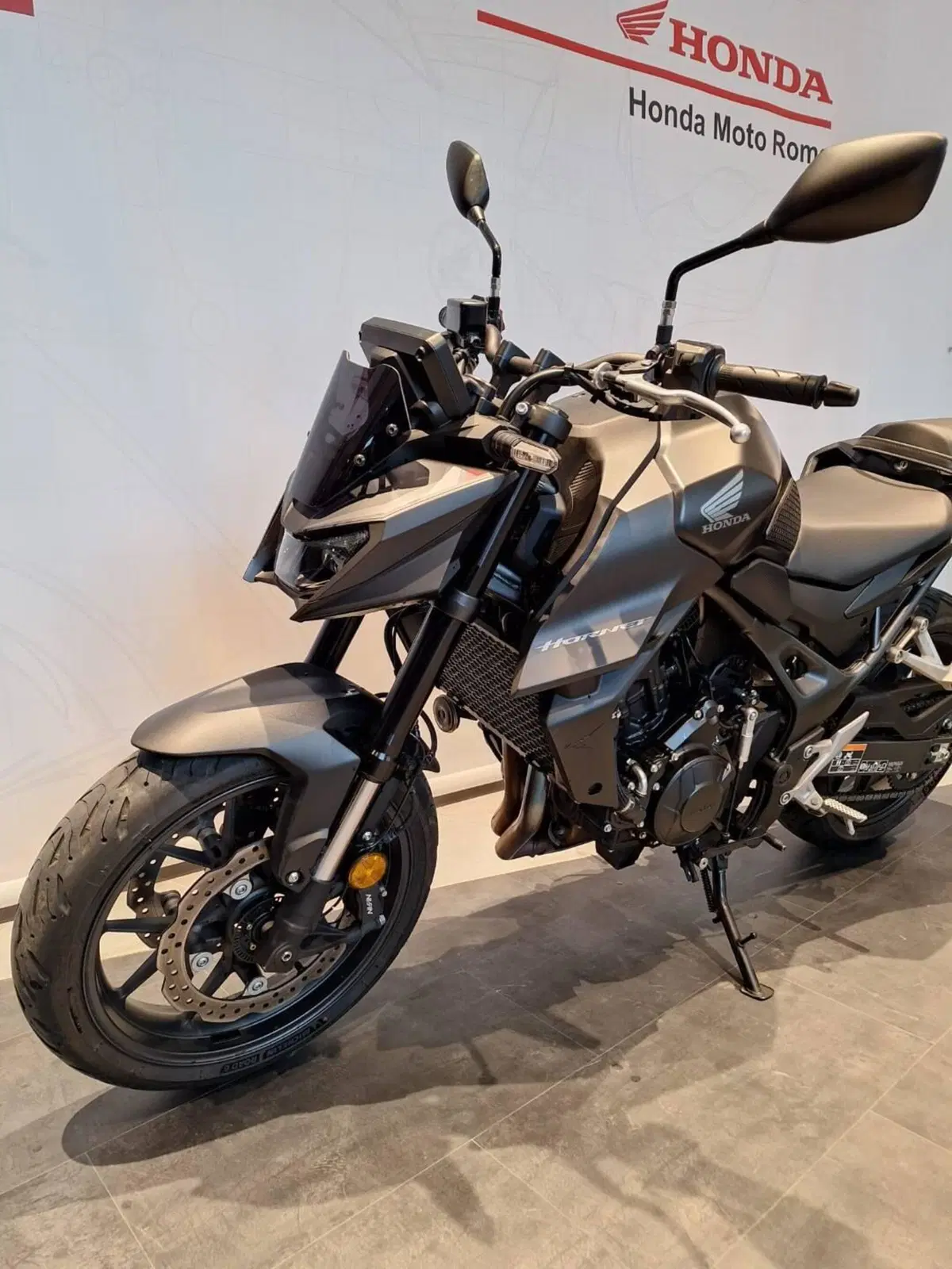 Honda CB 750 Hornet (2025) (6)