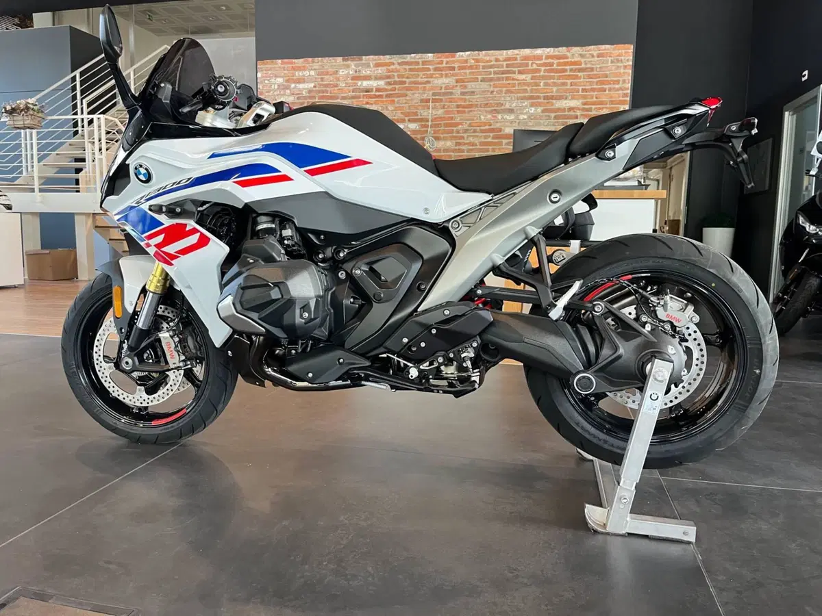 Bmw R 1300 RS (2026) (5)