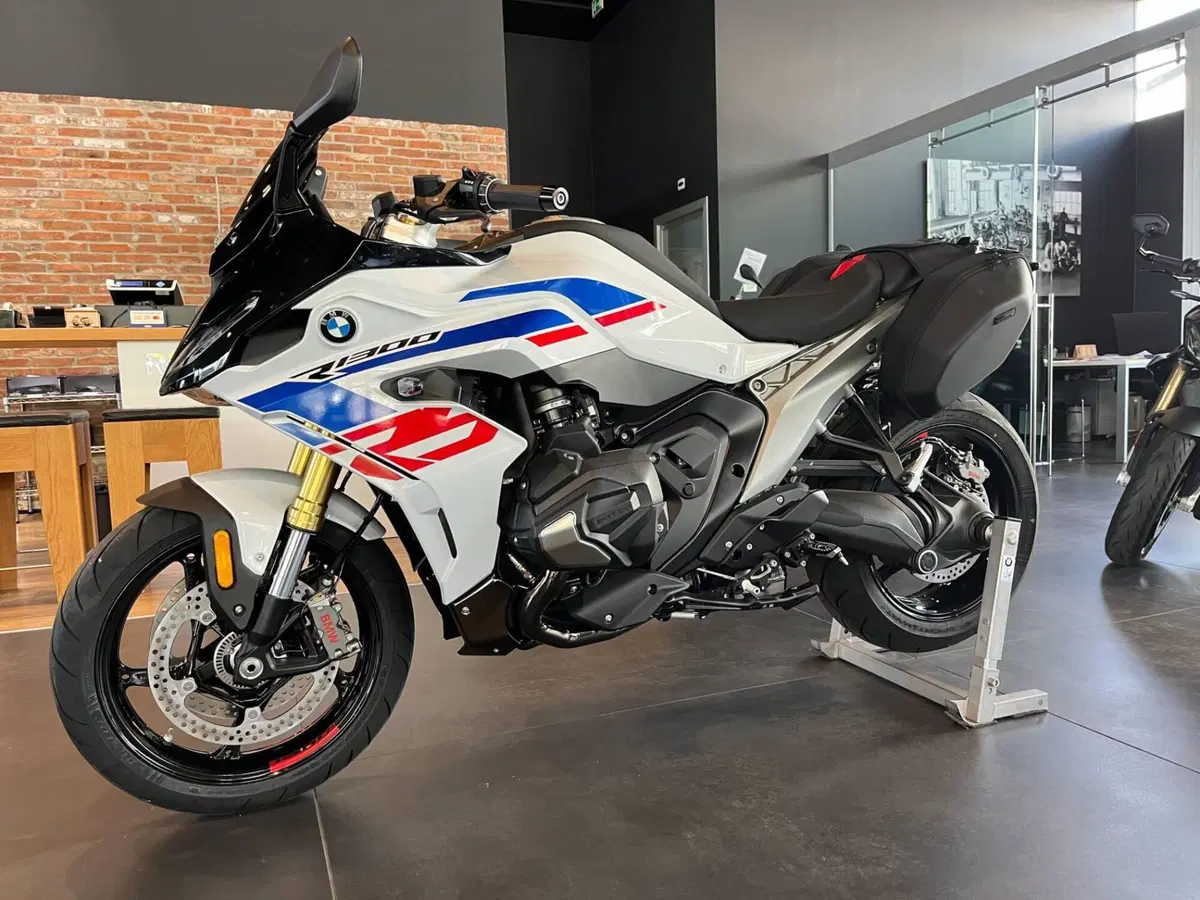 Bmw R 1300 RS (2026) (3)