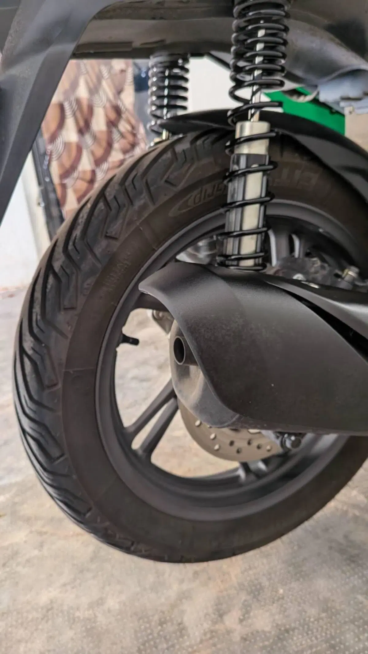 Honda SH 150i (2024 - 25) (11)