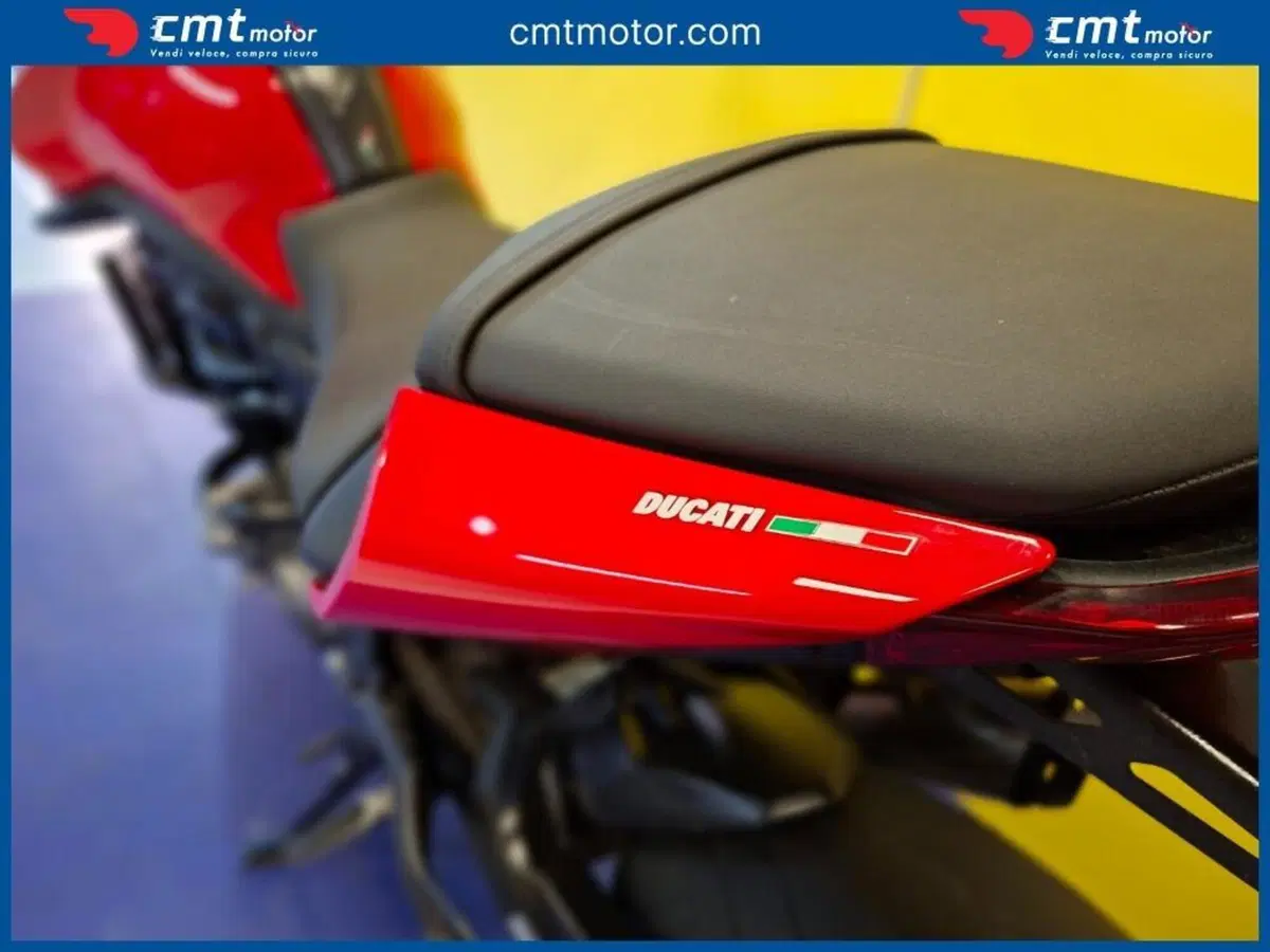 Ducati Monster 937 (2021 - 25) (7)