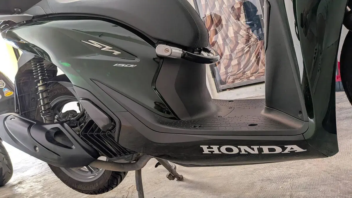 Honda SH 150i (2024 - 25) (8)