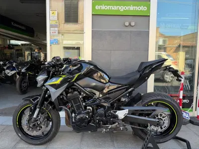 Kawasaki Z 900 (2021 - 24) usata