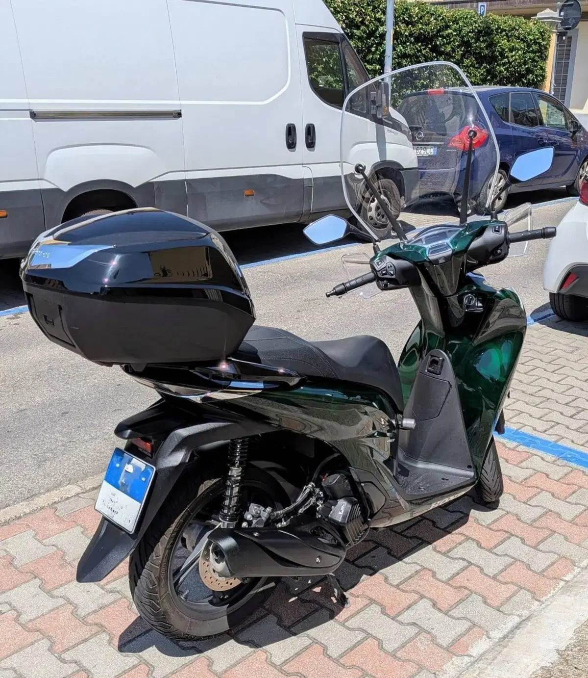 Honda SH 150i (2024 - 25) (3)