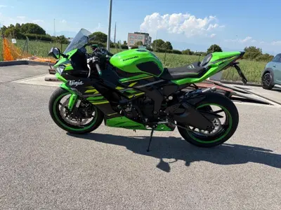 Kawasaki Ninja 636 ZX-6R KRT (2019 - 20) usata