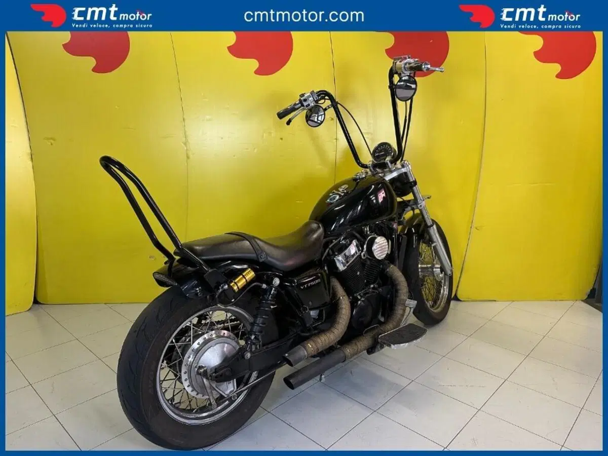 Honda VT 750S Shadow Black Spirit (4)
