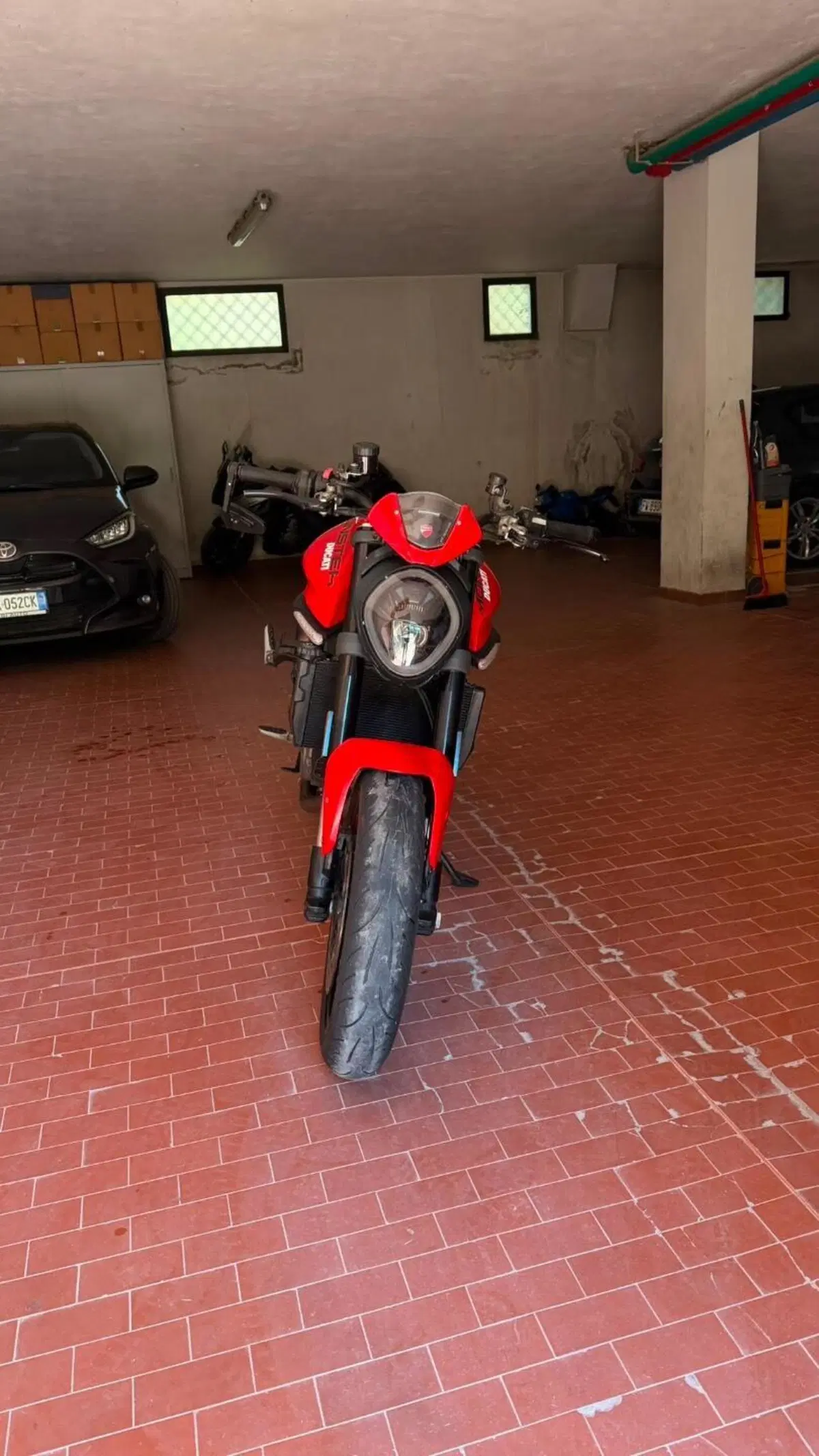 Ducati Monster 937 (2021 - 25) (2)