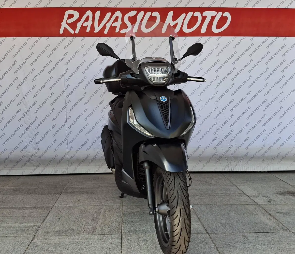 Piaggio Beverly 400 ABS-ASR (2021 - 24) (3)
