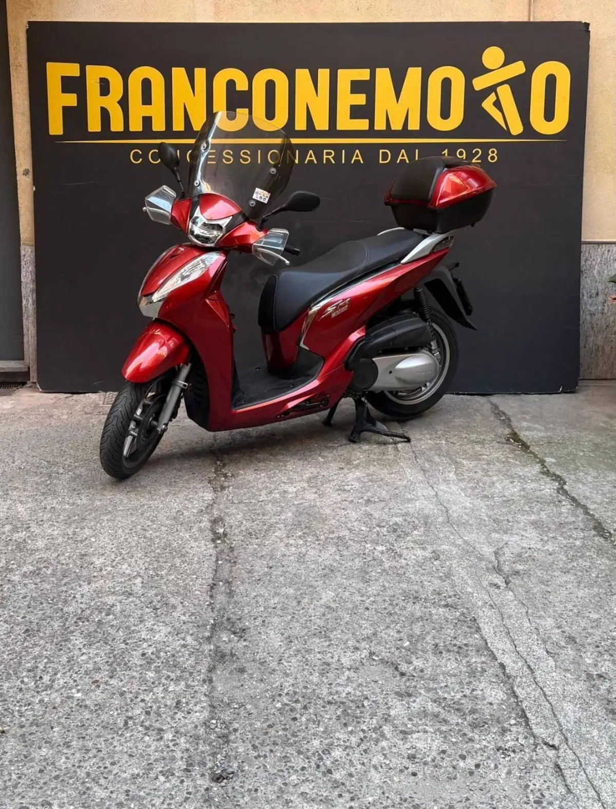 Honda SH 300 i ABS (2016 - 20) (3)