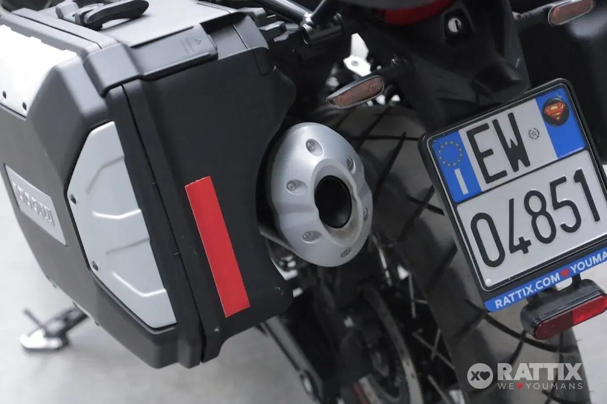 Moto Guzzi V85 TT (2021 - 23) (7)