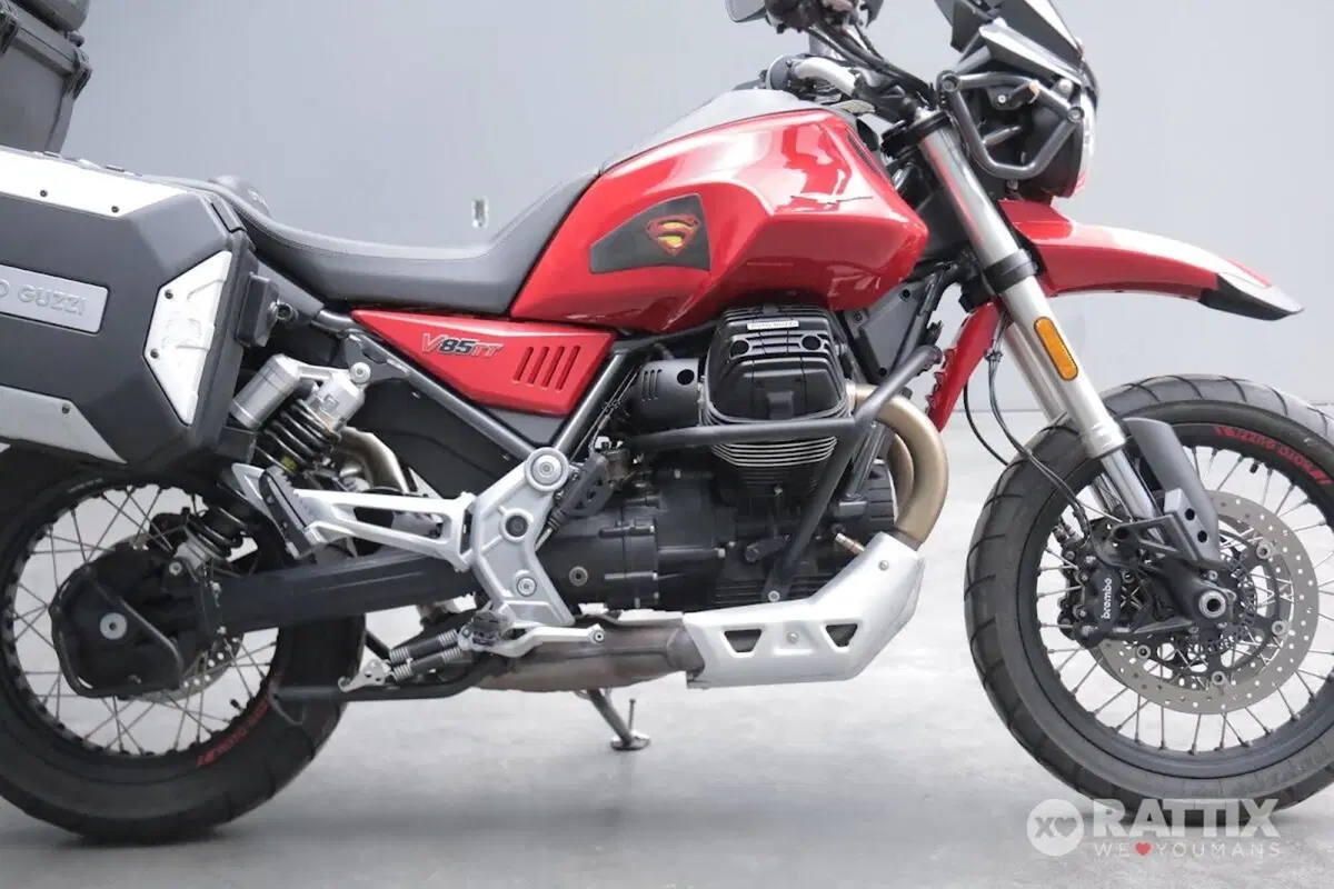 Moto Guzzi V85 TT (2021 - 23) (8)