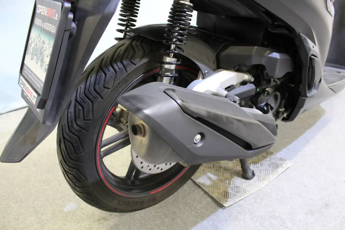 Honda SH 350 Sport (2021 - 24) (6)