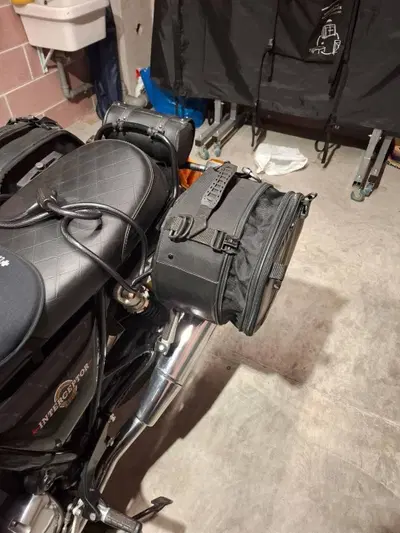 Royal Enfield Interceptor 650 (2021 - 26) usata