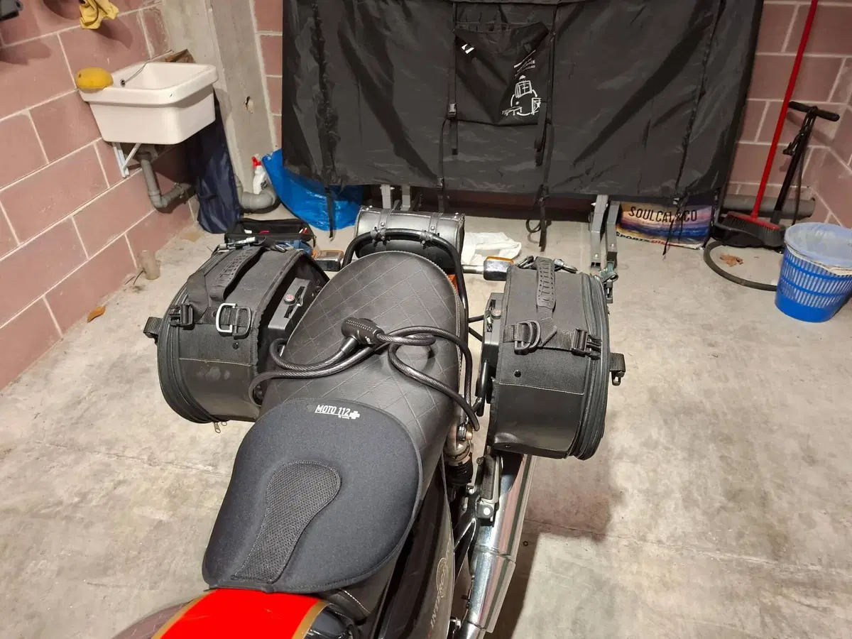 Royal Enfield Interceptor 650 (2021 - 26) (2)