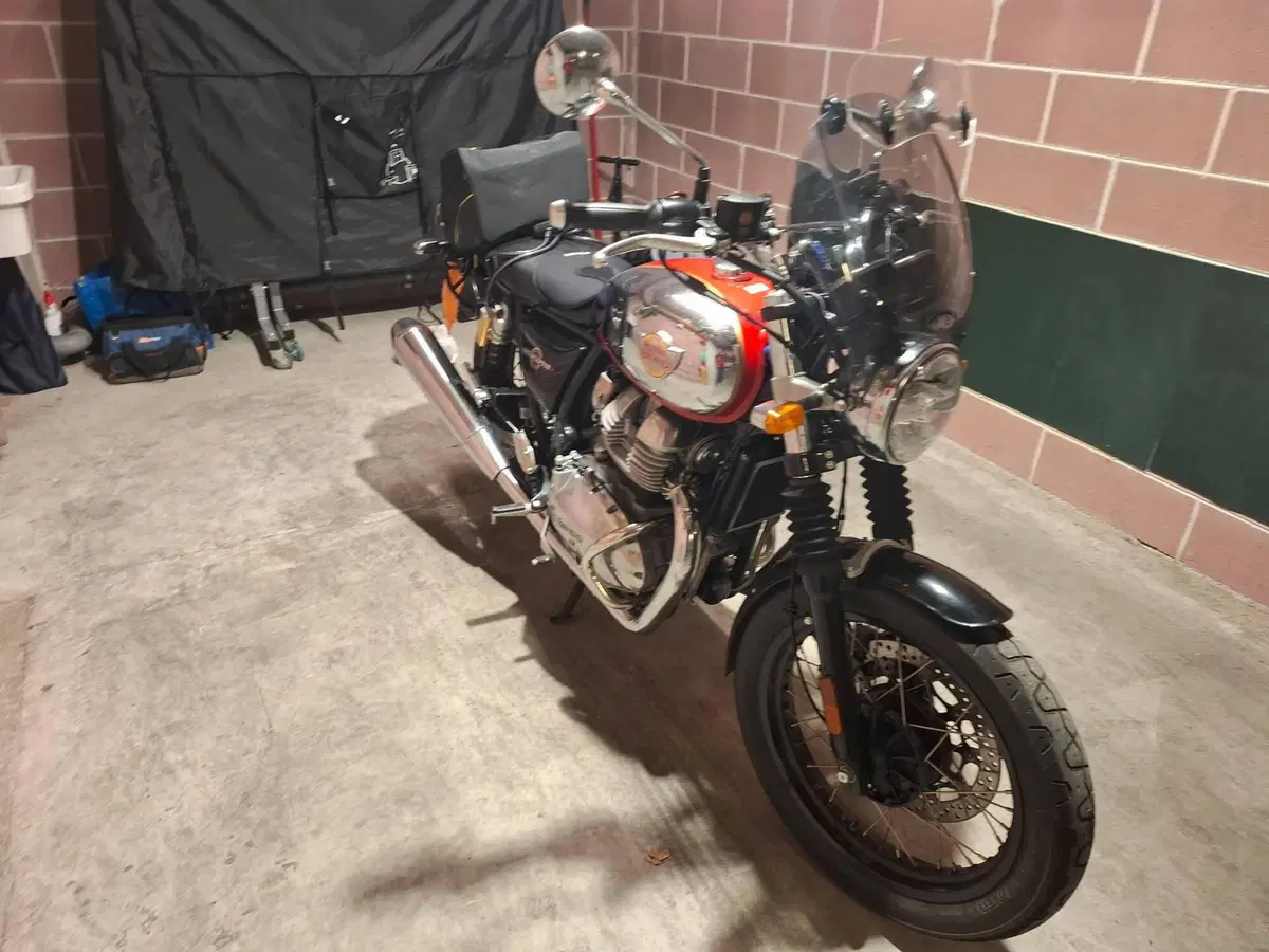 Royal Enfield Interceptor 650 (2021 - 26) (7)