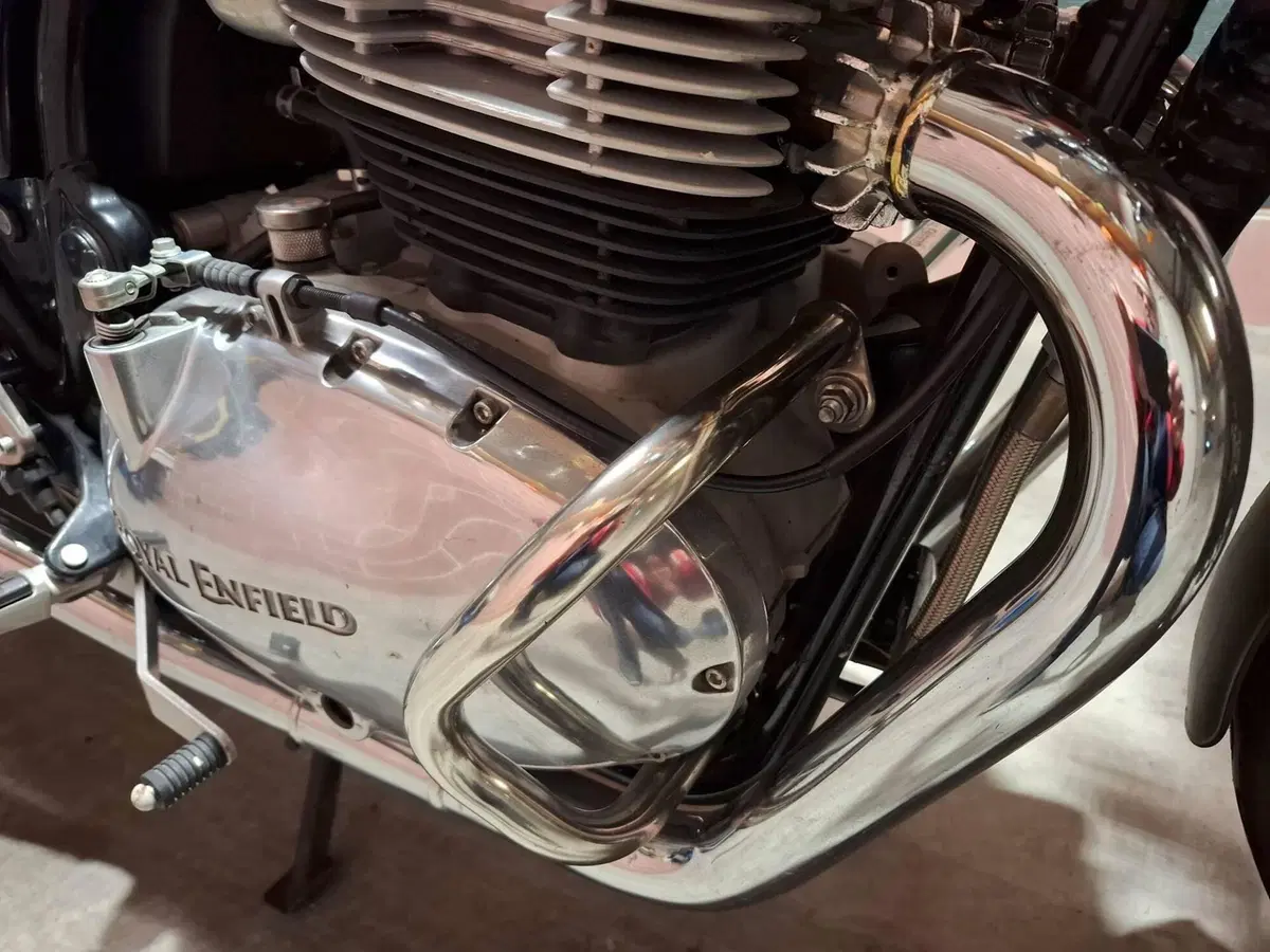 Royal Enfield Interceptor 650 (2021 - 26) (14)