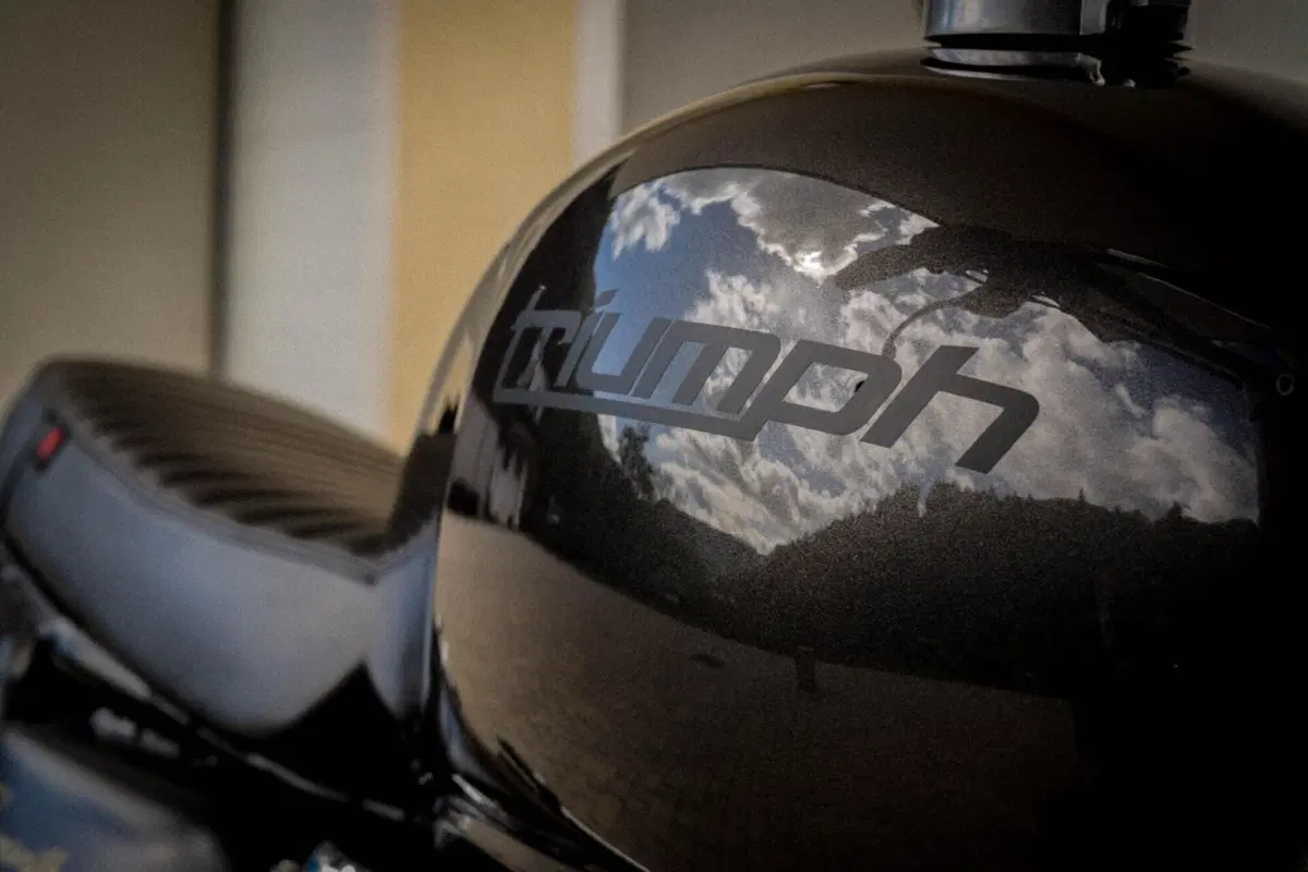 Triumph Bonneville (2007 - 16) (2)