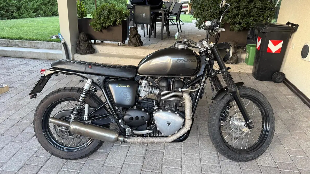 Triumph Bonneville (2007 - 16) (8)