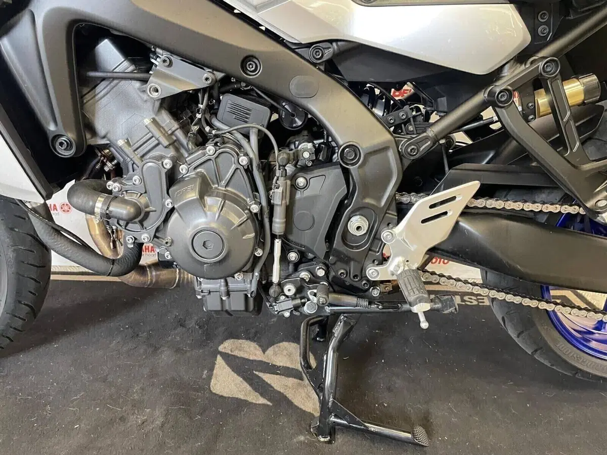 Yamaha Tracer 9 GT+ (2023 - 24) (4)