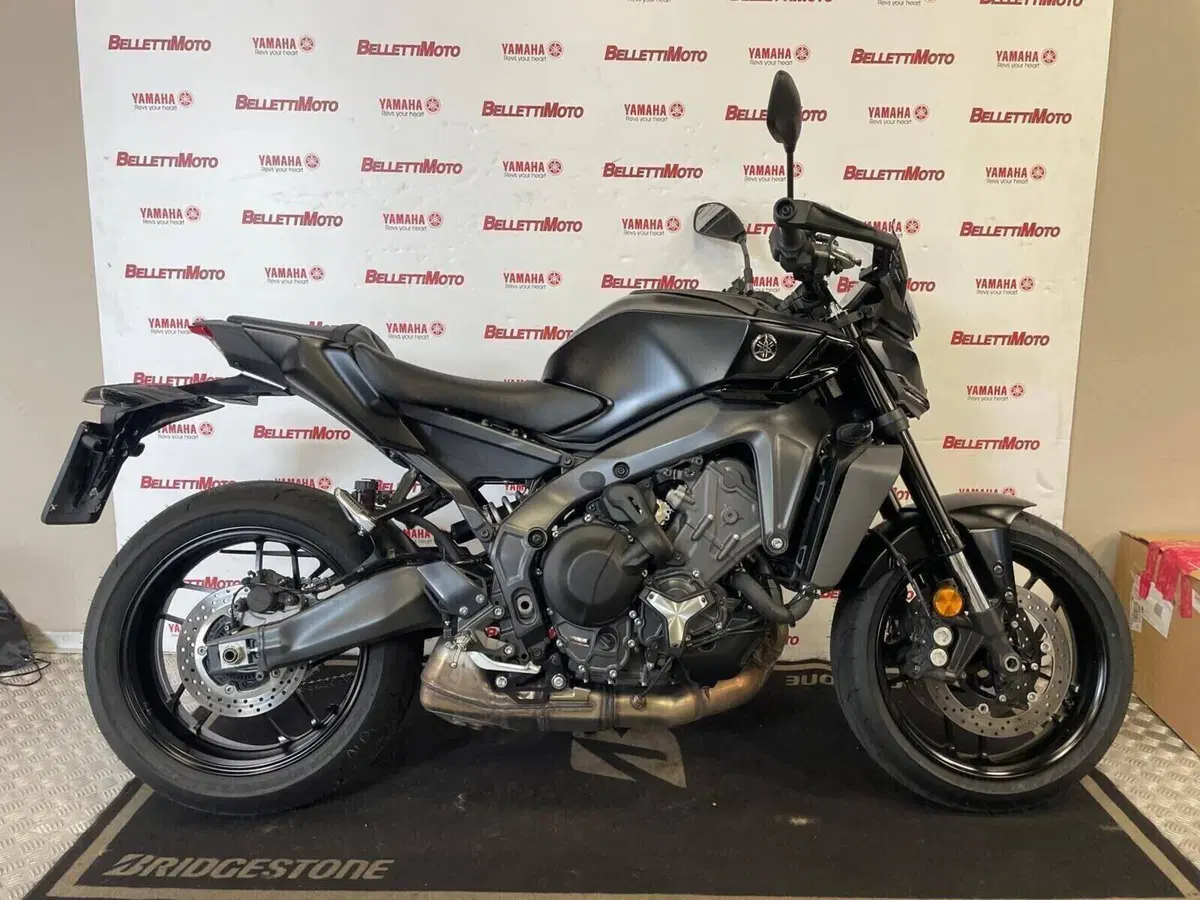 Yamaha MT-09 Y-AMT (2024 - 26) (6)