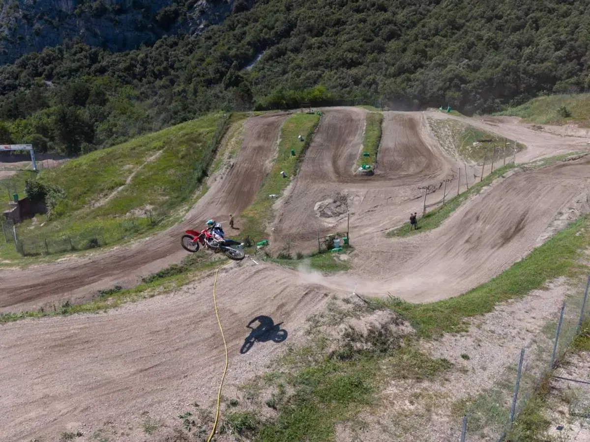 Honda CRF 450R 2027: c'è una nuova regina nel mondo off road? [VIDEO e GALLERY]] (8)