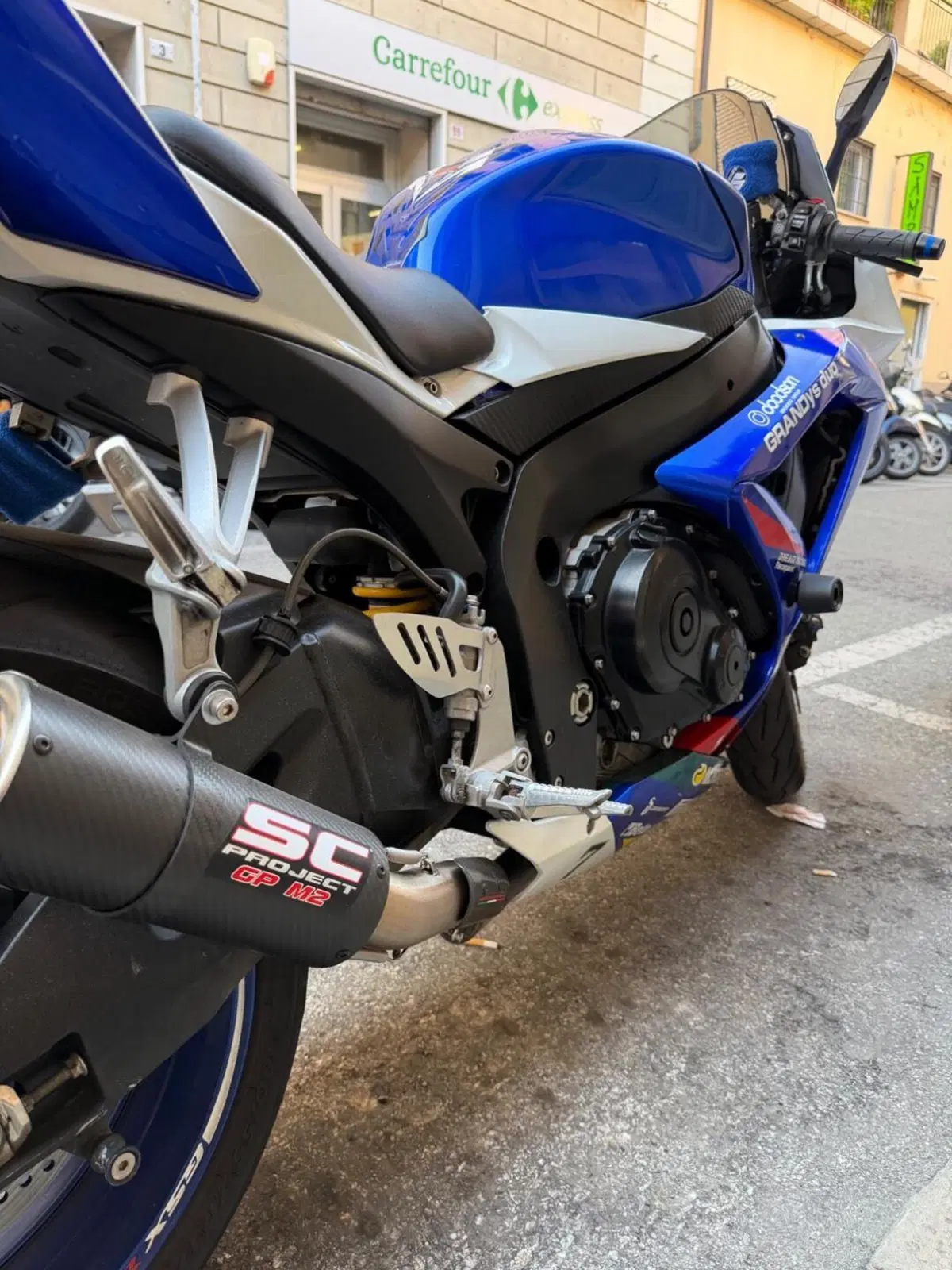 Suzuki GSX R 750 (2008 - 10) (5)