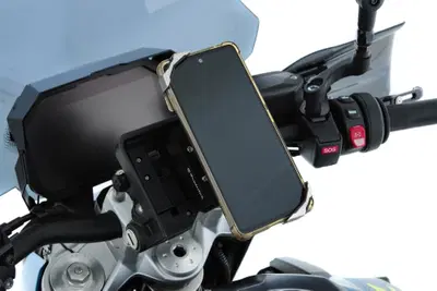 Le 5 infrazioni che puoi commettere senza saperlo usando lo smartphone come navigatore
