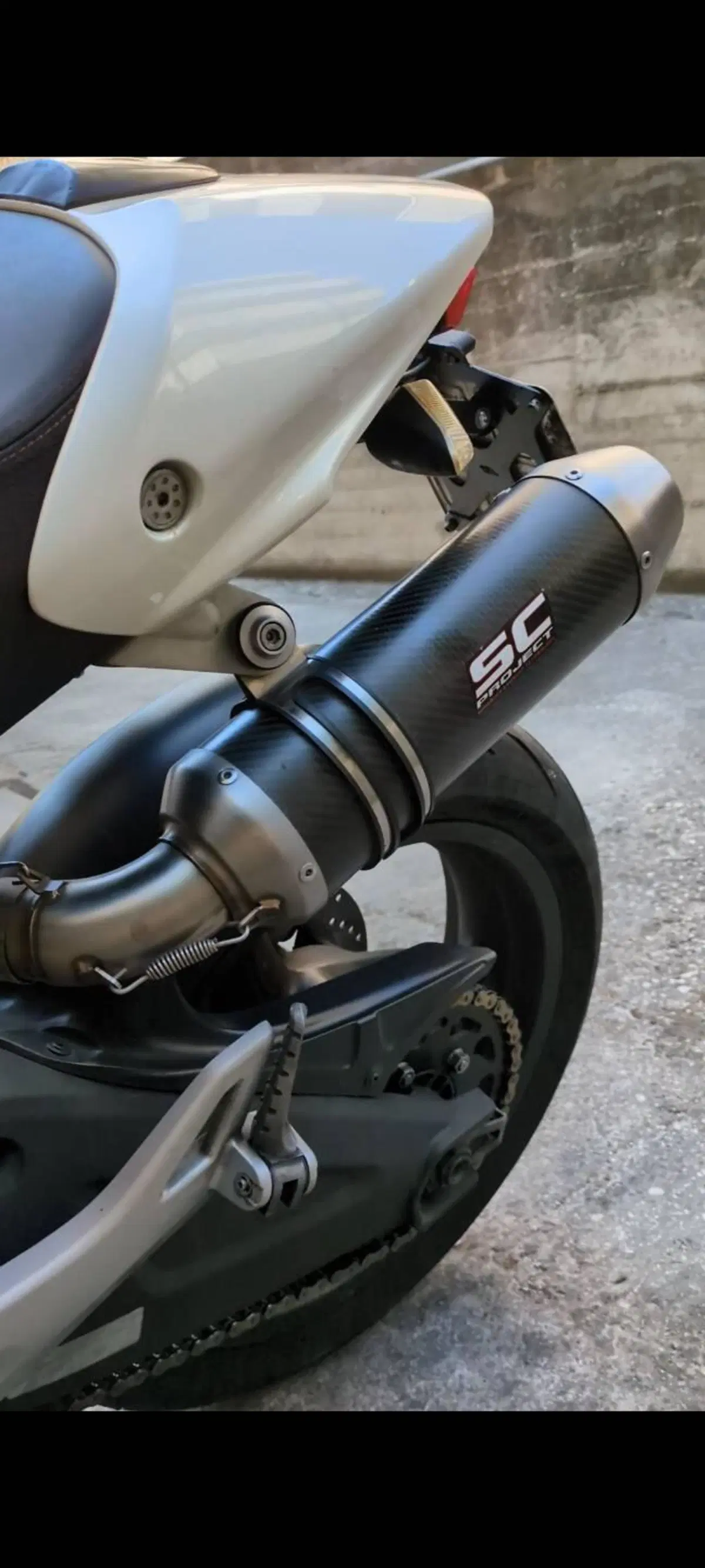 Ducati Monster 696 Plus (2007 - 14) (5)