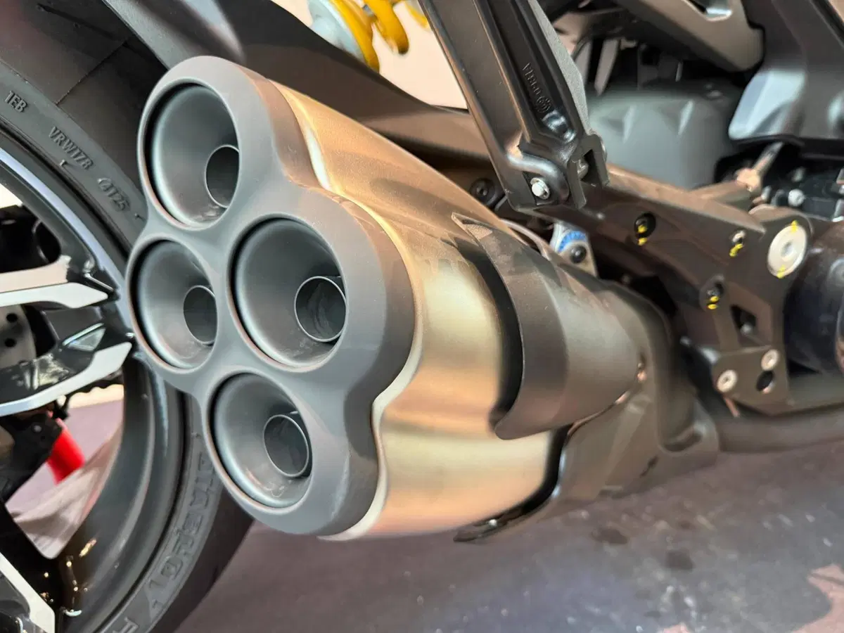 Ducati XDiavel V4 (2025 - 26) (6)
