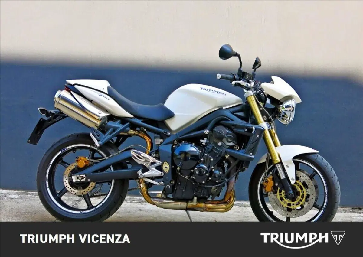 Triumph Street Triple (2007 - 12)