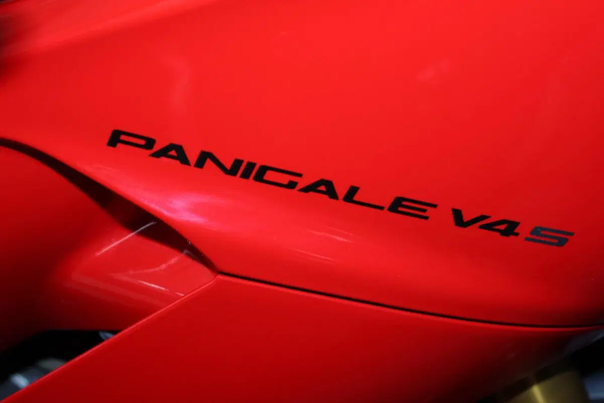 Ducati Panigale V4 S (2025 - 26) (7)