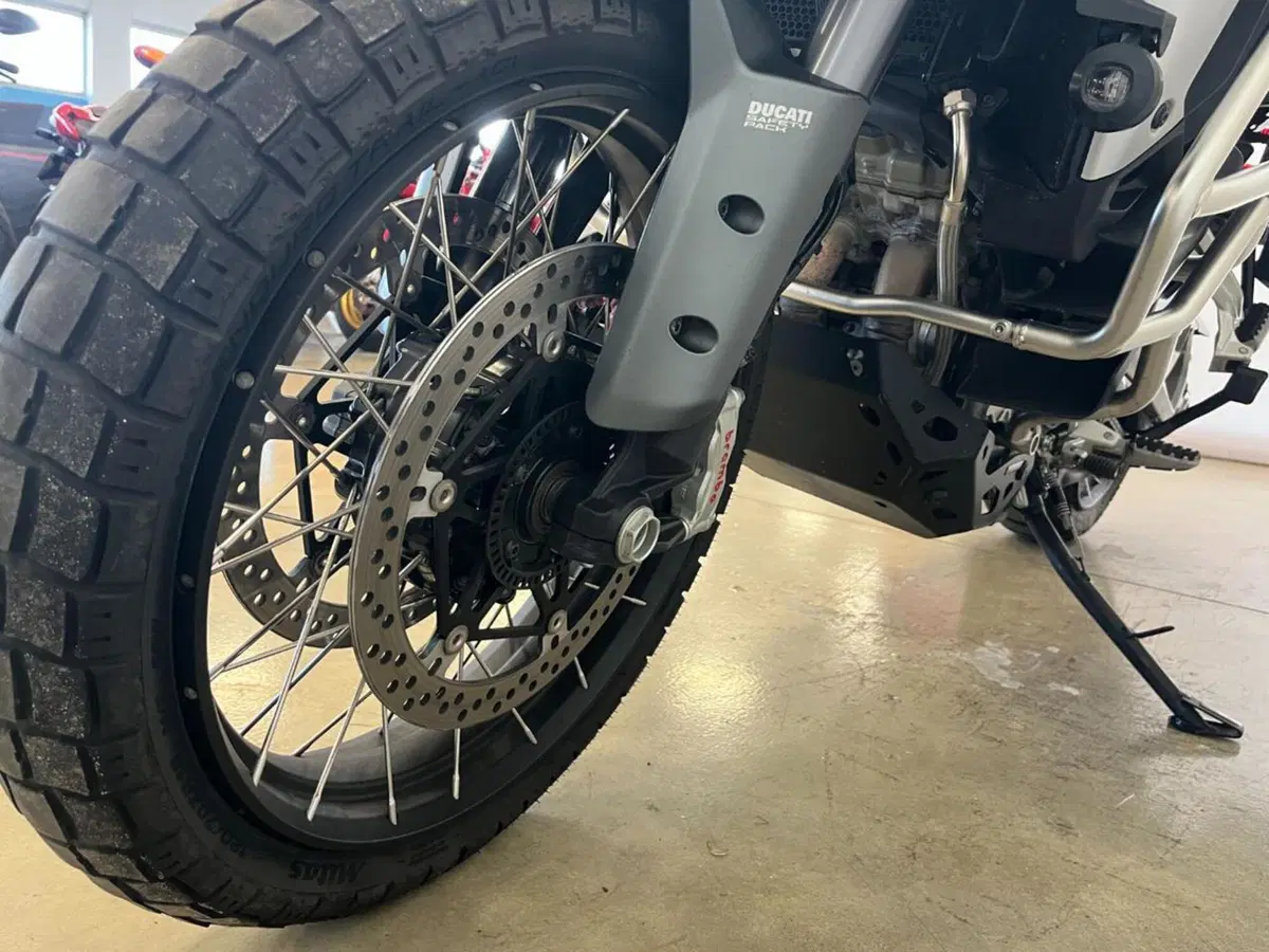 Ducati Multistrada V4 S (2021 - 24) (3)