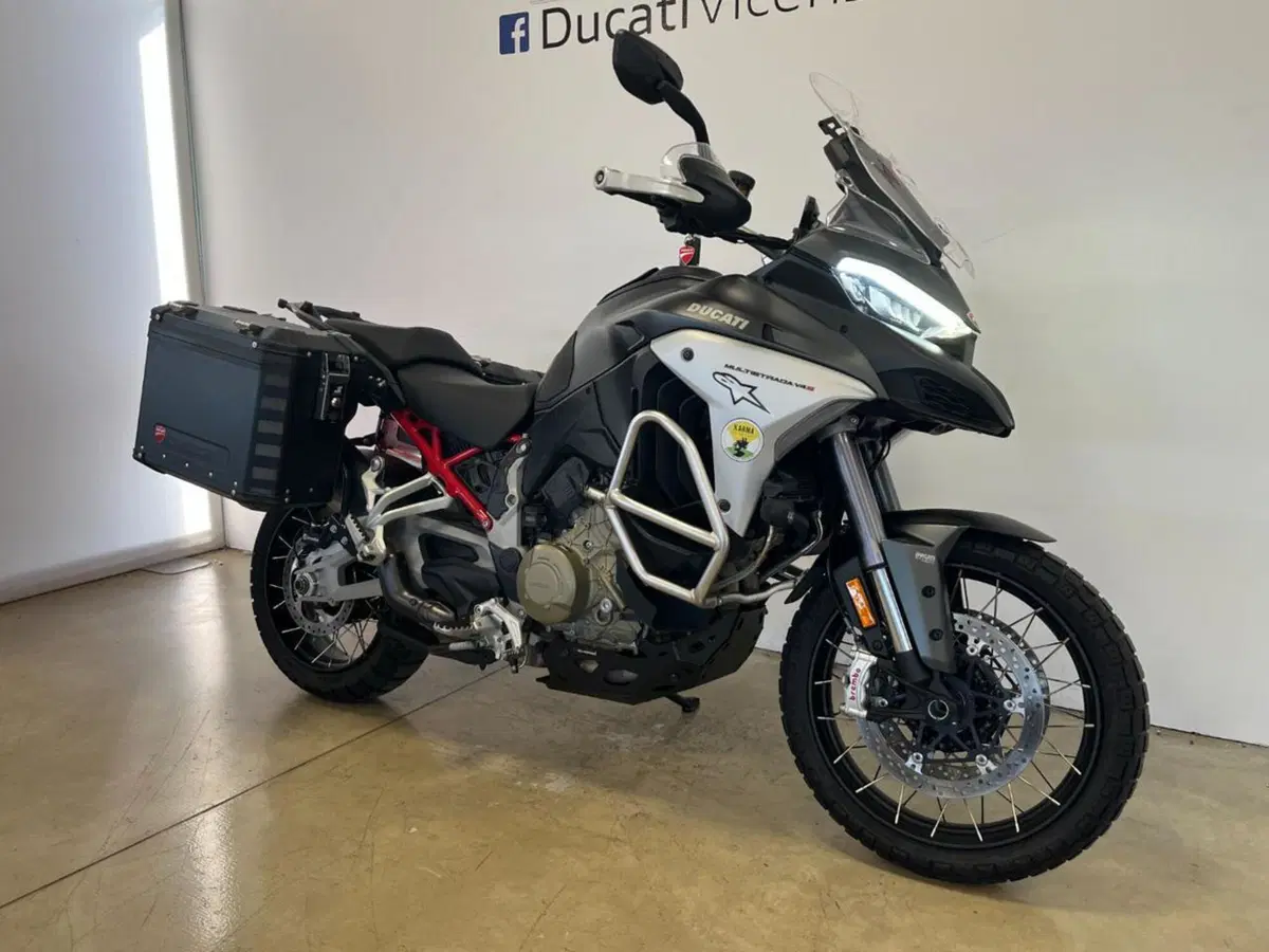 Ducati Multistrada V4 S (2021 - 24) (2)