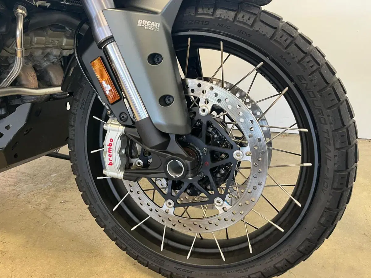 Ducati Multistrada V4 S (2021 - 24) (4)