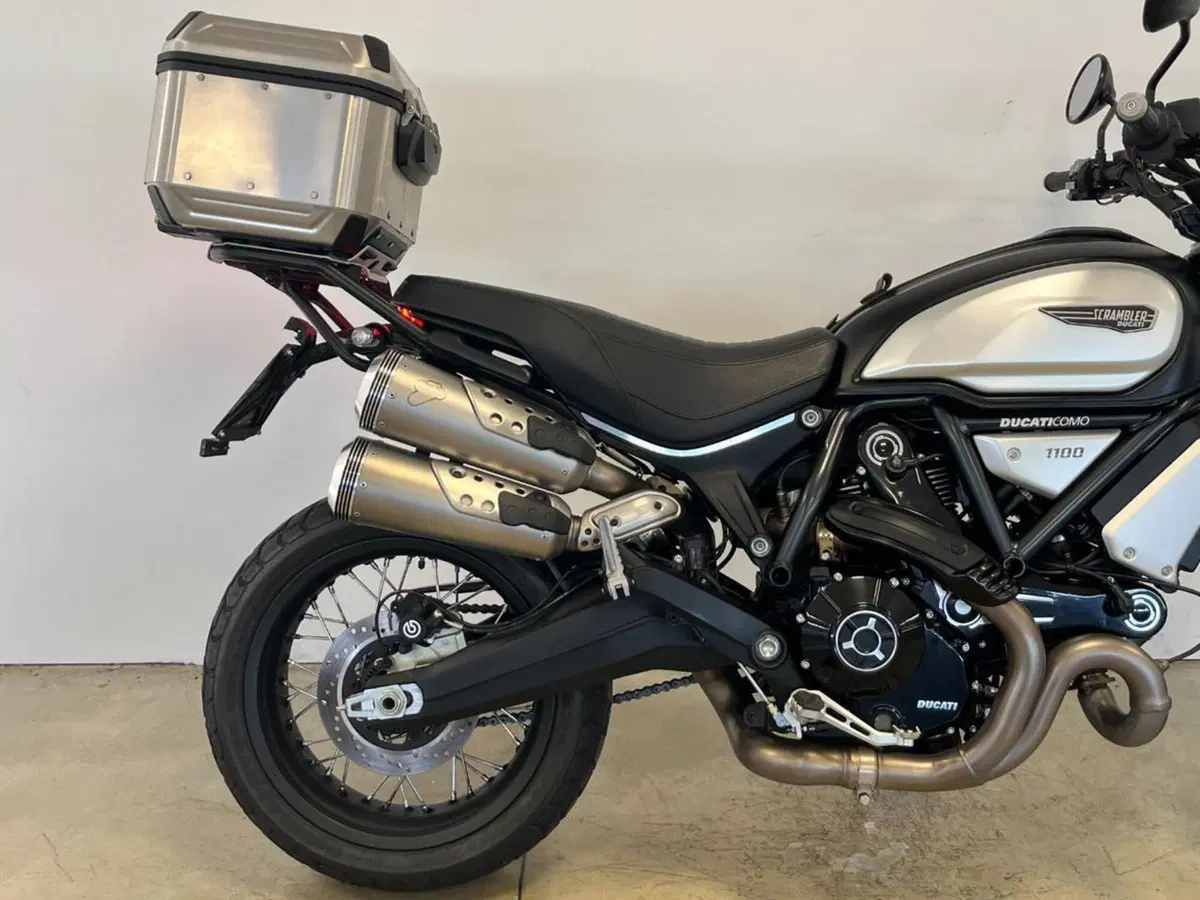 Ducati Scrambler 1100 Dark Pro (2020 - 24) (6)