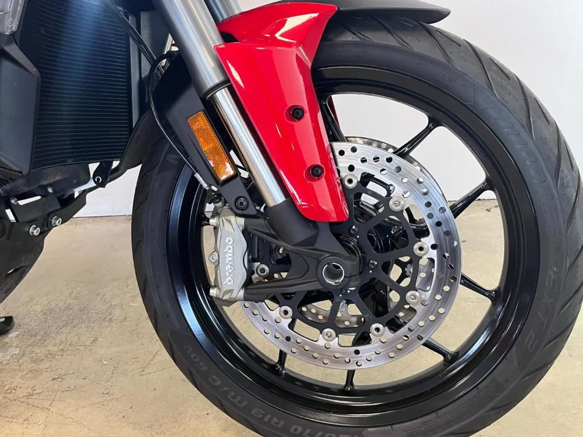 Ducati Multistrada V2 S (2025 - 26) (4)