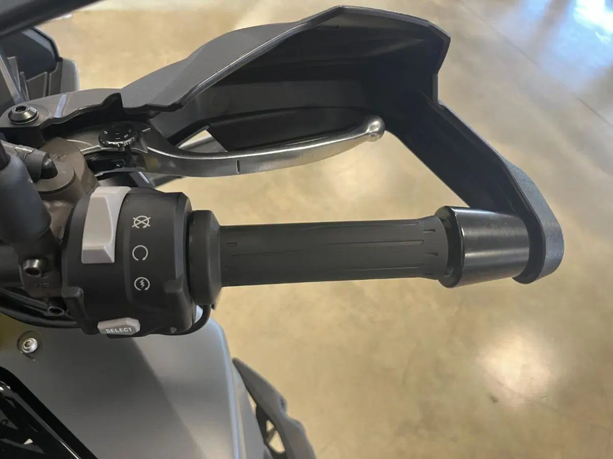 Kawasaki Versys 1000 S (2021 - 24) (11)