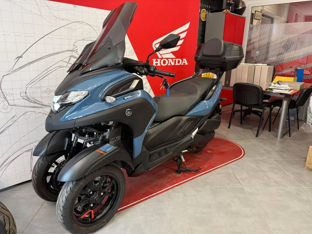 Yamaha Tricity 300 (2021 - 24) (2)