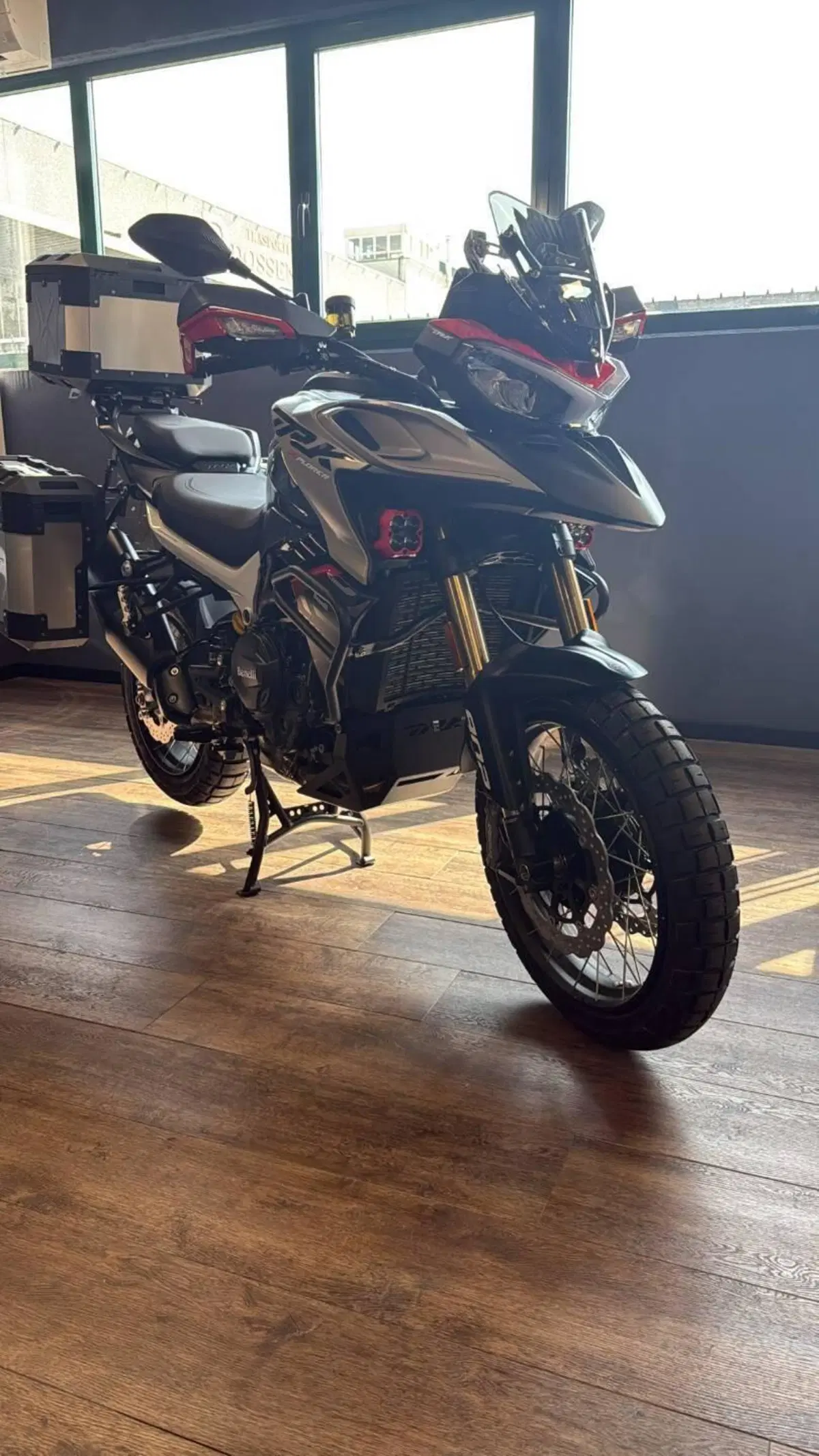 Benelli TRK 902 Xplorer (2026) (2)